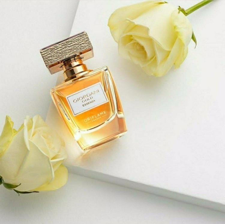 پرفیوم اسنزا