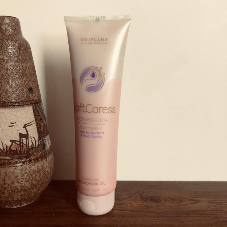 کرم دست فندق